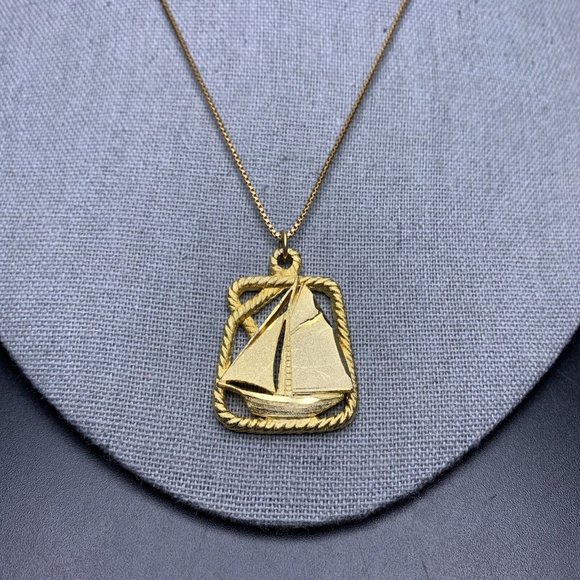 Sailboat Pendant Necklace Etched Matte Gold Tone Over Pewter Classic Vintage - Picture 3 of 10